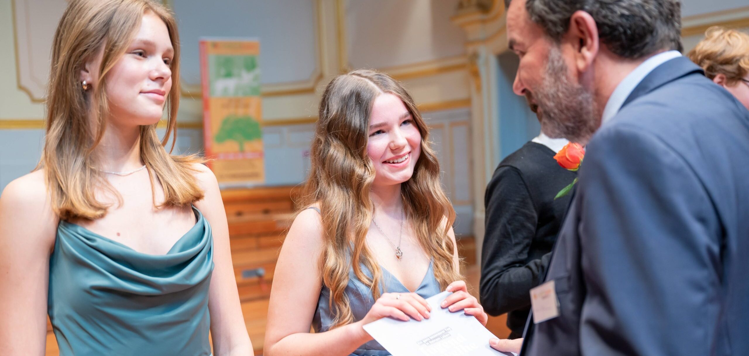 Jugendliche bei Aktivitäten